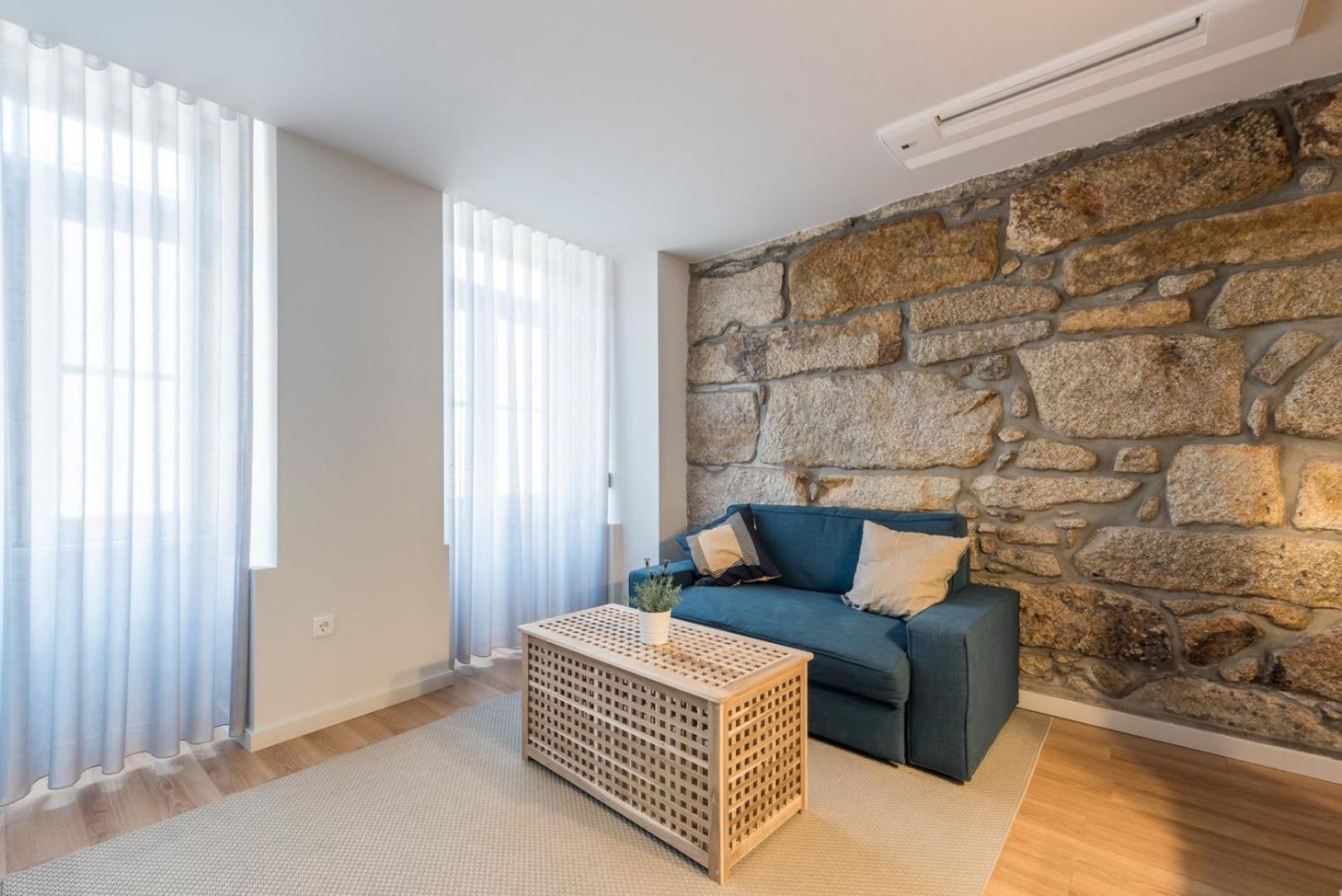 Guestready - Crayon Walls Apts Porto Bagian luar foto